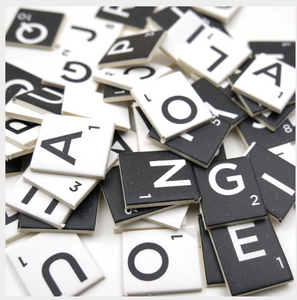 Dovecraft - Scrabble Letter Tiles - 2cm x 150 - BLACK & WHITE